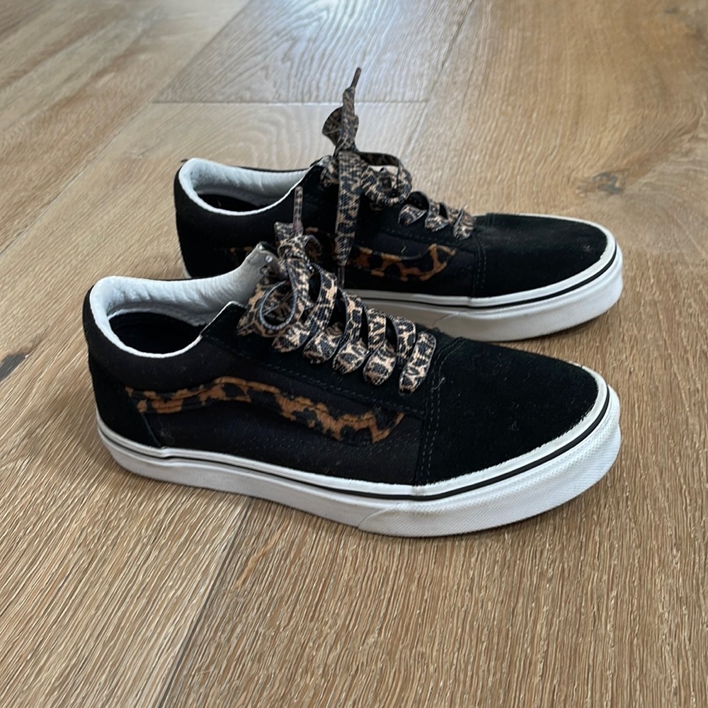 Van’s Cheetah black suede